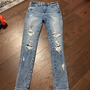 American Eagle Super Hi Rise Distressed Jeggings